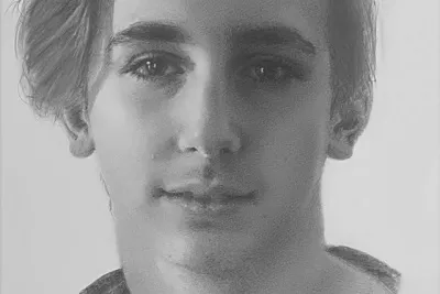 Opera di Massimo Panzavolta: ritratto a Giacomo matita su carta liscia